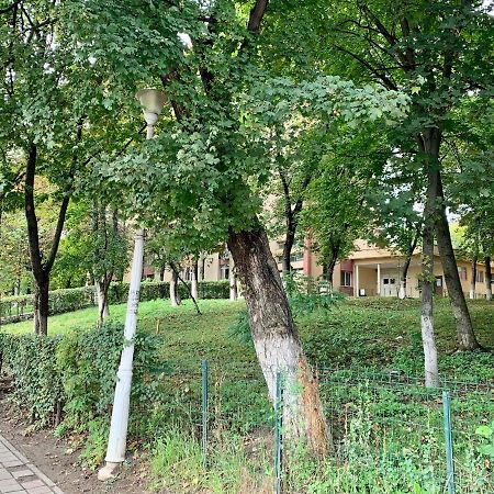 Luand Apartament ยาช ภายนอก รูปภาพ