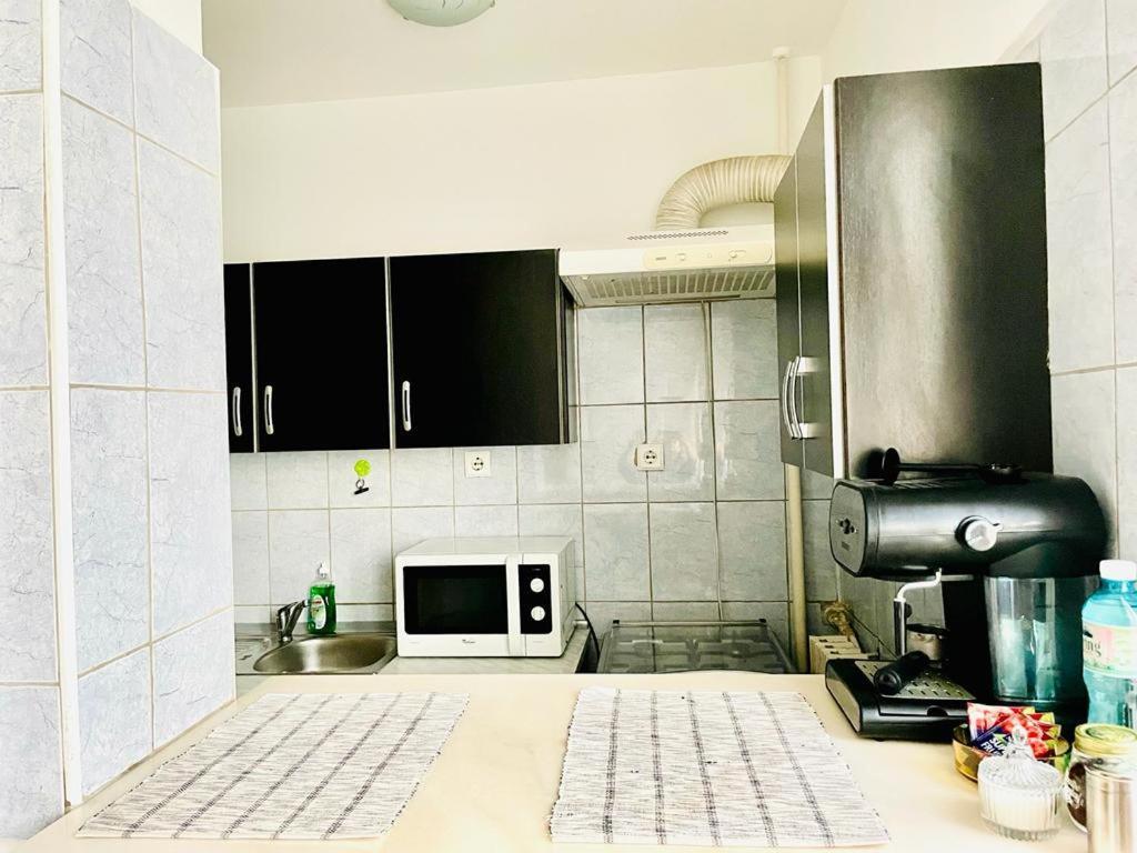 Luand Apartament ยาช ภายนอก รูปภาพ
